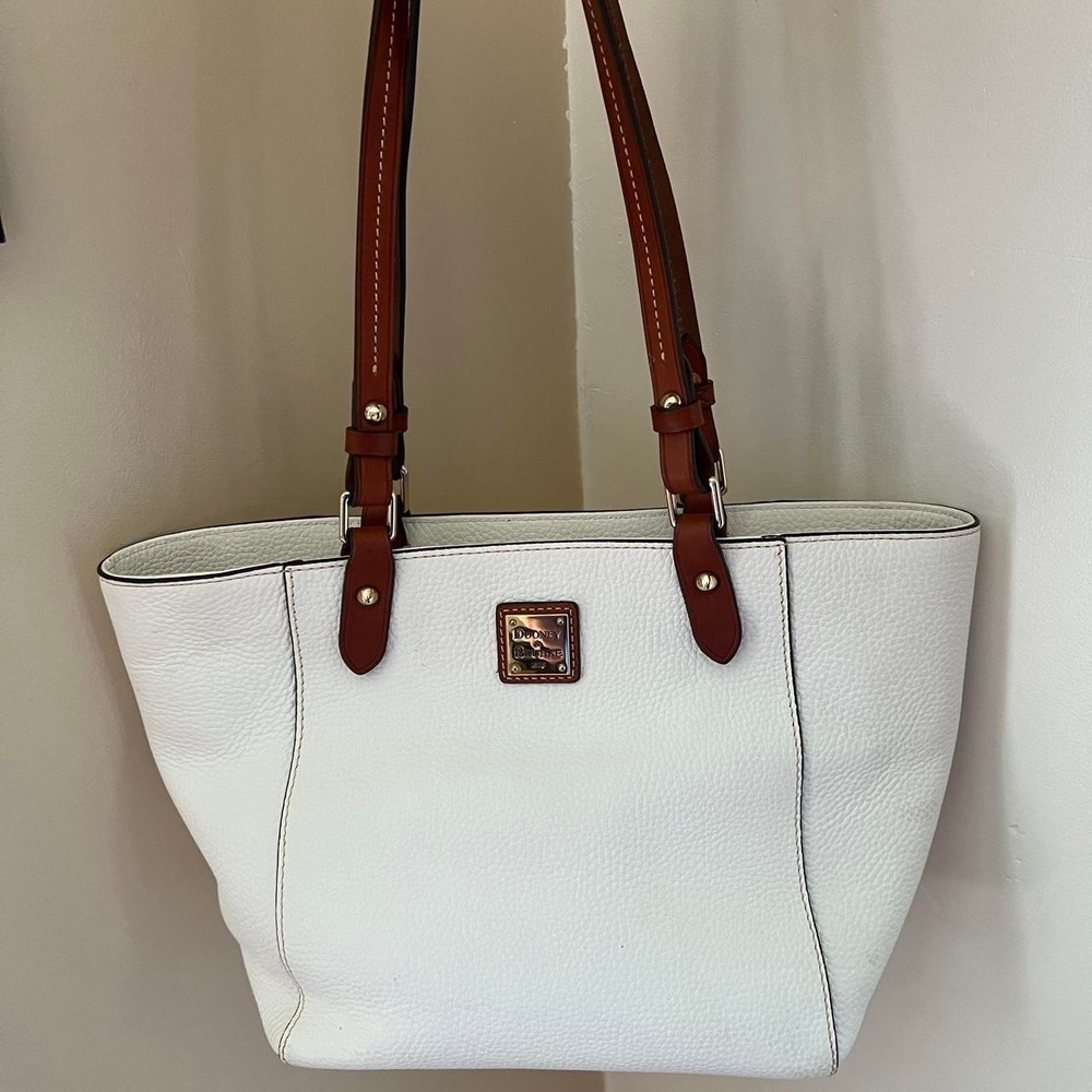 Y2K 2000s pebbled leather Dooney and Bourke janie tote shoulder bag / handbag
